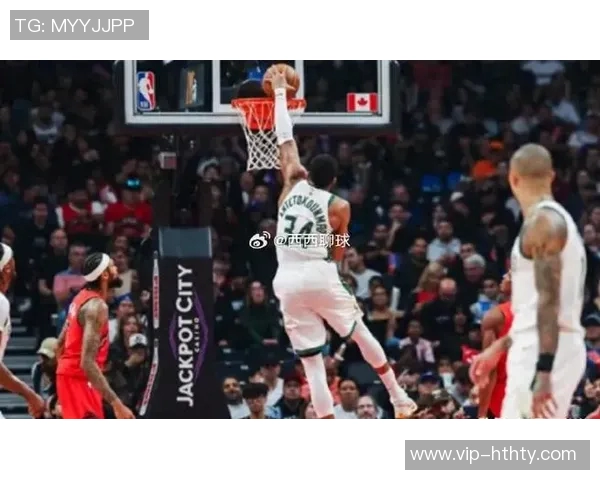 加里哈里斯谈字母哥吸引防守后卫需把握空位投篮机会